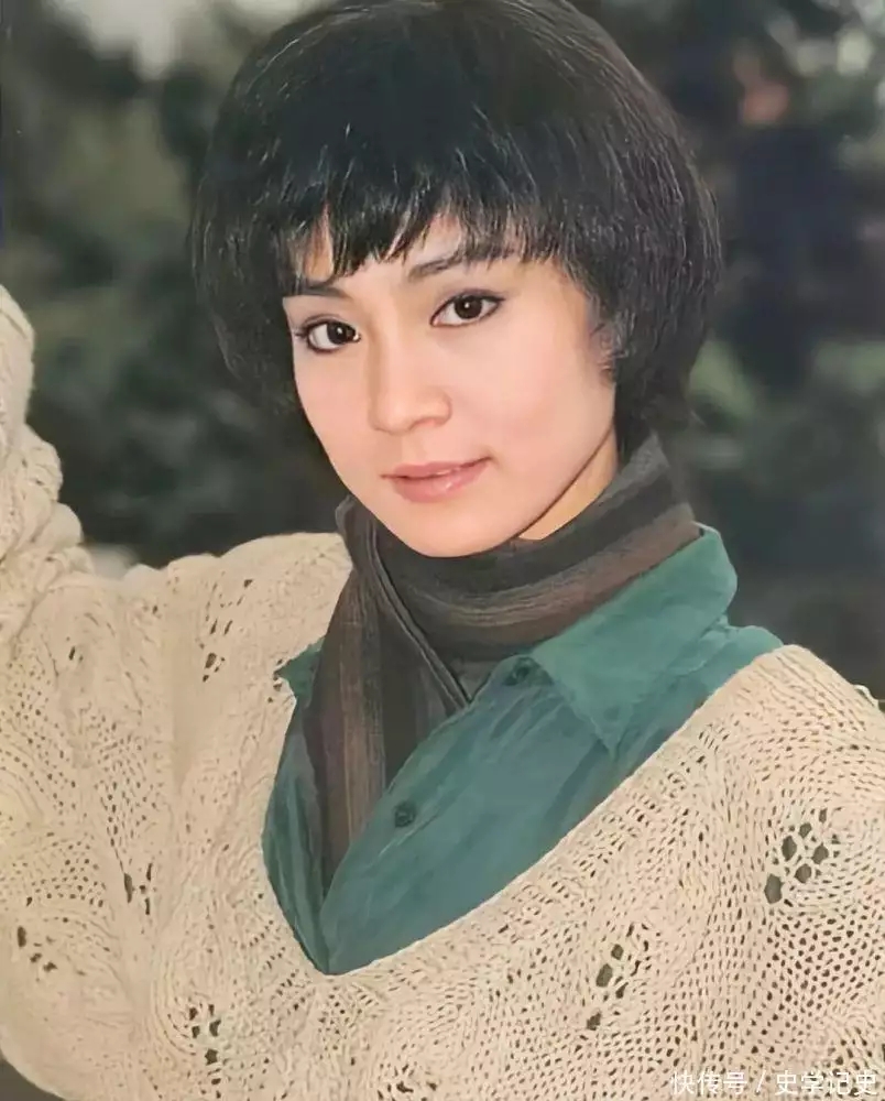 费玉清、毕淑敏等多位名人被传已经去世,费玉清姐姐出面辟谣