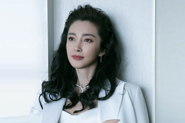 为什么同一个演员这么有气质?